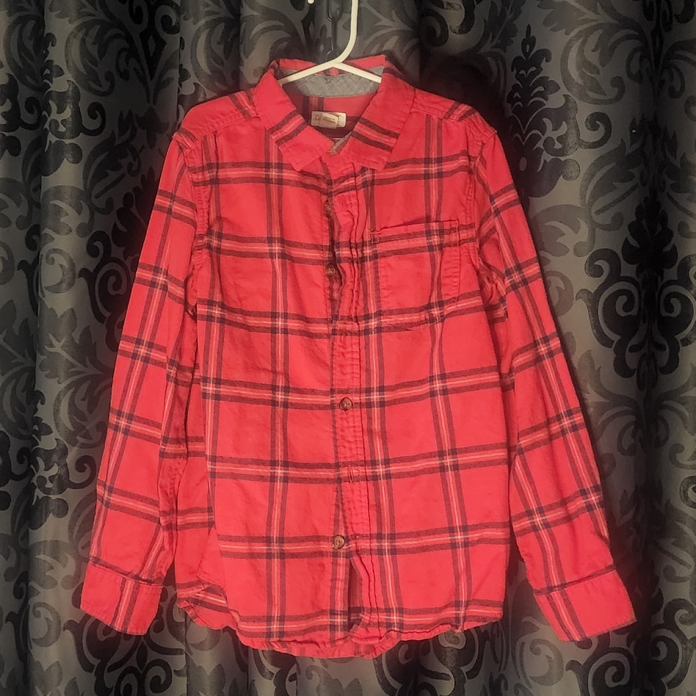 Boy's Red Flannel Long Sleeve Button Up, size Medium 8/10